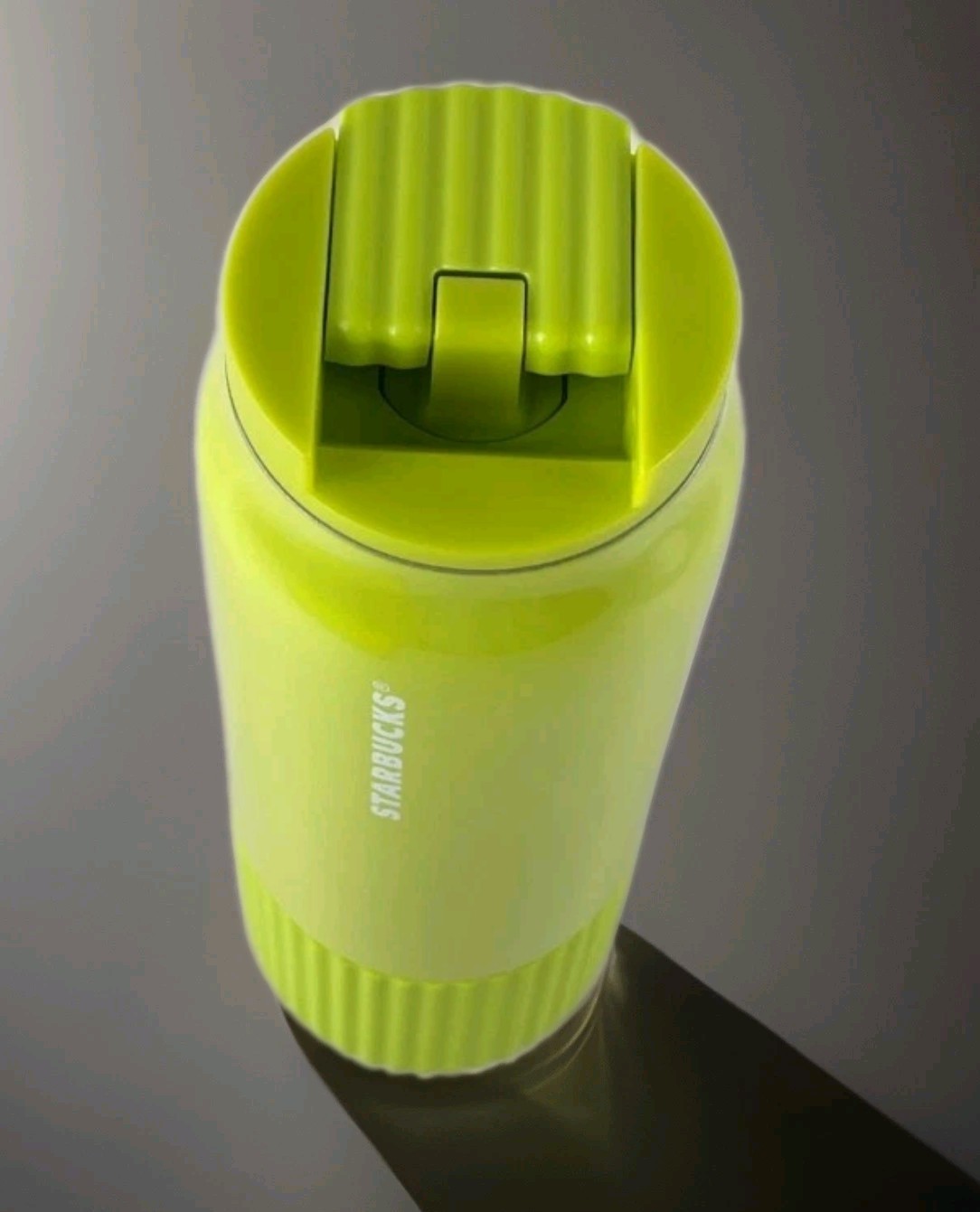 Starbucks Summer 2025 Vibrant Yellow Lime Pleated SS Bottle Tumbler