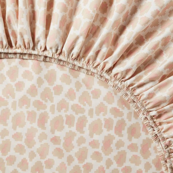 Microfiber Sheet Set - Room Essentials™ - TWIN/TWIN XL Pink Leopard Print